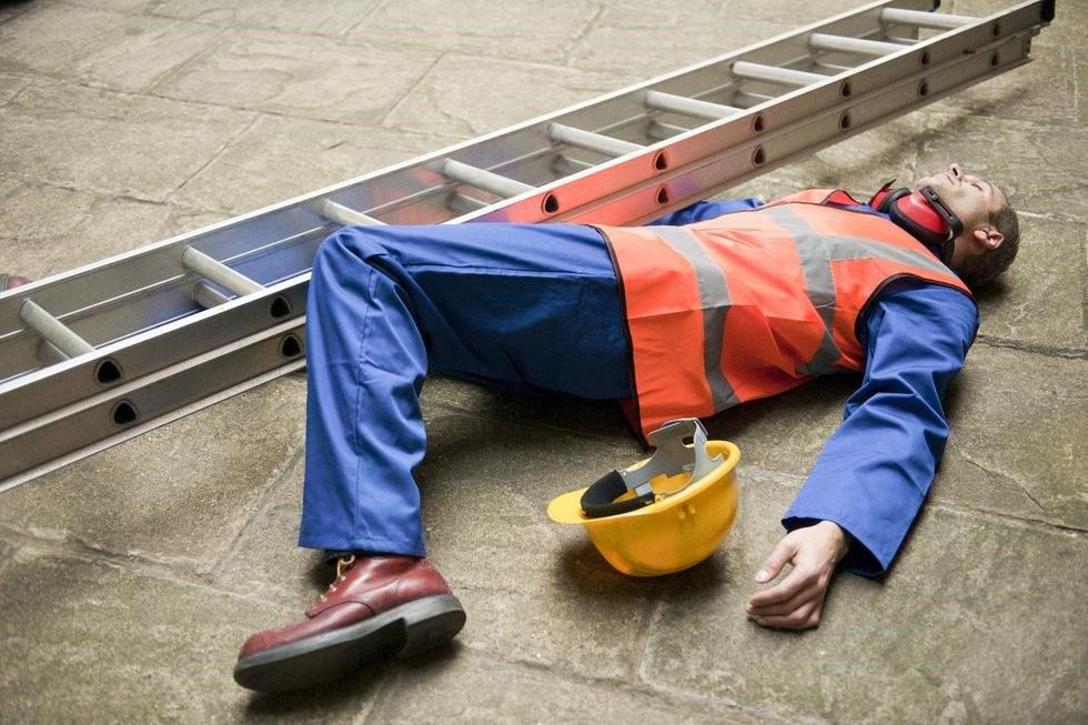 Man fallen from ladder Man fallen from ladder